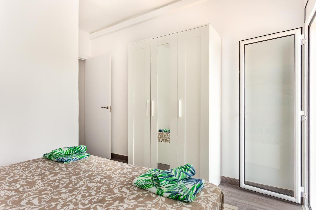 Barca 3 New Lovely Aprtment Near Beach Sant Adria de Besos Exterior foto